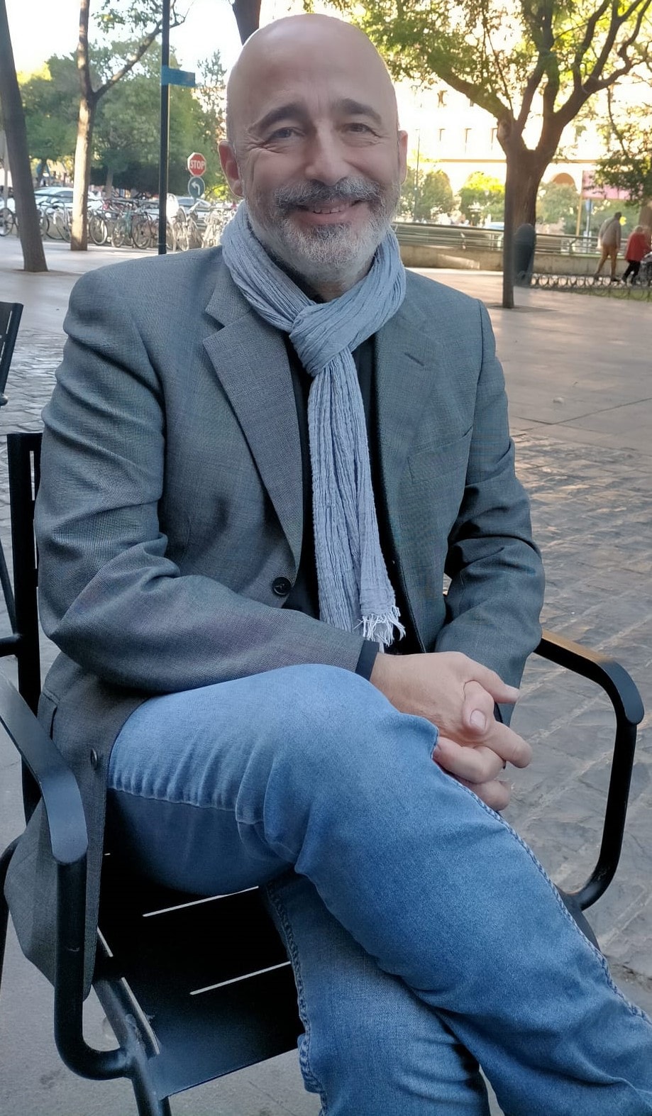 Roberto Ceamanos